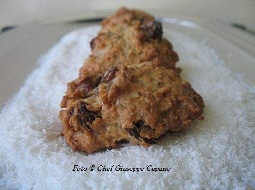 Dolcetti di kamut, cocco e uvetta