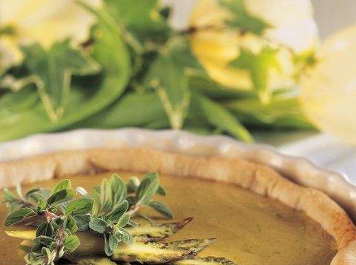 Una buona torta di asparagi Torta di asparagi e stracchino all'emiliana grande