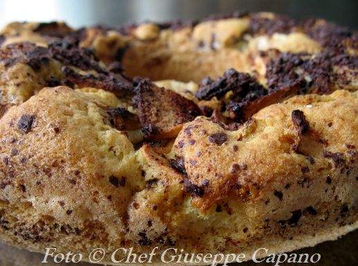 Ciambella senza glutine con mele e cioccolato 518