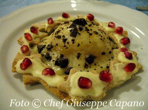 Bavarese di pere con salsina all’arancia e biscottini natalizi di nocciole e cioccolato