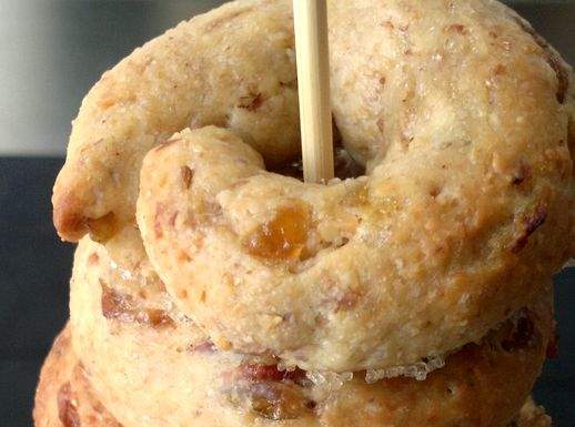 Ciambelline all’uvetta e mandorle 518