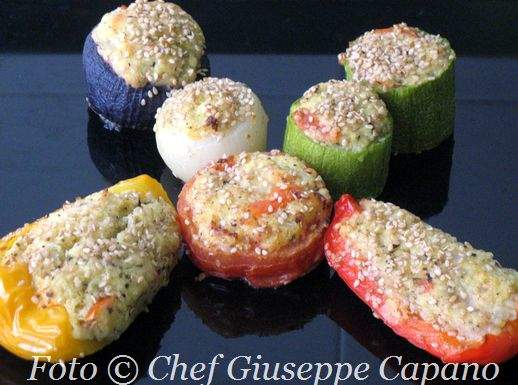 Un quadro dell’orto fatto ricetta Semplici verdure ripiene con farcia di patate