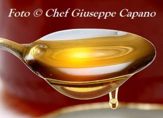 Miele cucchiaino colando 518