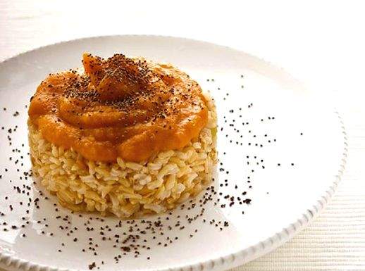 Riso integrale con crema di zucca allo zenzero e papavero 518