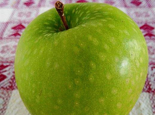 Mela verde intera A 518