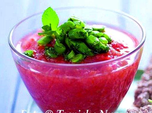 Aperitivo cremoso al pomodoro con fagiolini alla menta 518