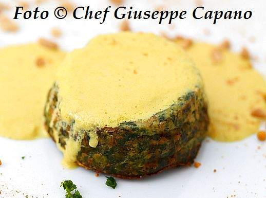 Il secondo piatto presentato a Firenze Sformato di spinaci con salsina gialla alla curcuma 518