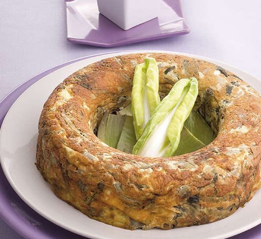 Ciambella di carciofi e coste in salsa verde alla fontina