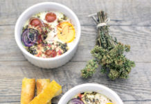 Uova in cocotte alla pizzaiola