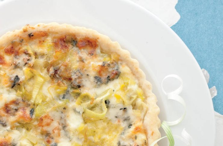 Torta salata con porri allo stilton