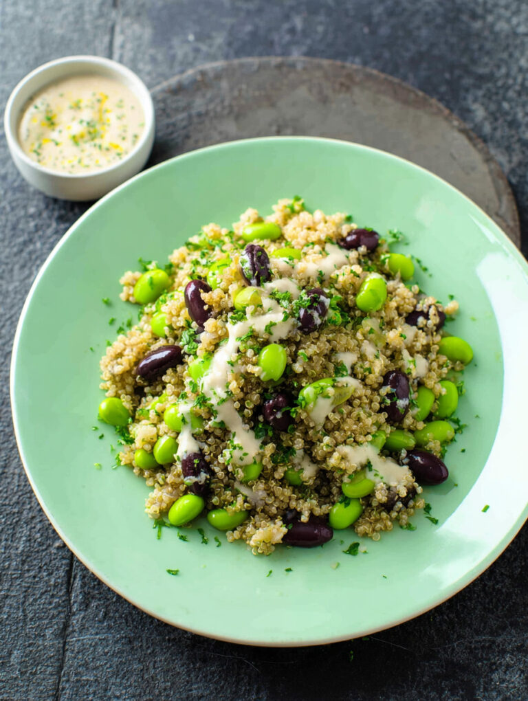 Quinoa con fave e olive in salsa di finocchi