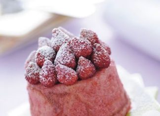 Rossa con le lentiggini