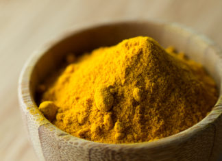Curcuma, l’oro che cura