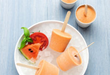 Ghiaccioli salati al pomodoro con anguria e tabasco