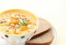 Zuppa densa di porri e ceci al rosmarino