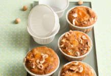 Muffin alle albicocche e nocciole