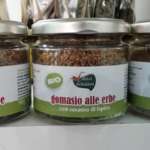 Gomasio alle erbe con sesamo di Ispica