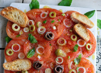 Carpaccio di pomodori Carpaccio di pomodori
