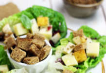 insalata di lattughino, pere, formaggio