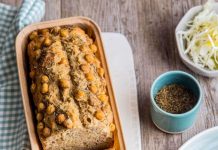 Plumcake alla segale con ceci al rosmarino