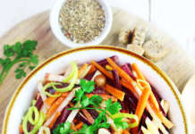 insalata colorata di carote e mela