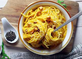 Ode alla carbonara vegetariana: 6 ricette da provare Finta carbonara senza uova