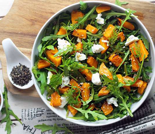 Insalata di rucola, zucca e feta