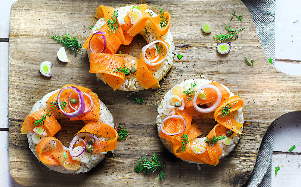 Bagel di riso con carote e yogurt