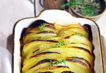 Teglia di chips di patate