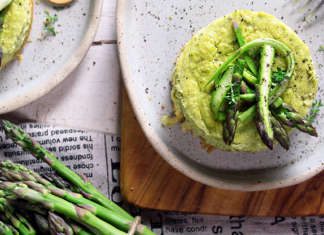 Asparagi e ricotta: una delle combo più riuscite della cucina primaverile Sformato con gambi di asparagi