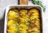 Teglia di chips di patate al forno