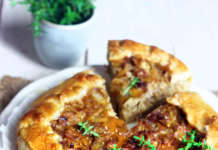Torta salata di cipolle