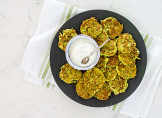 Mini pancake alle zucchine: un secondo light, sano e veloce