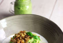 Pasta al pesto di zucchine