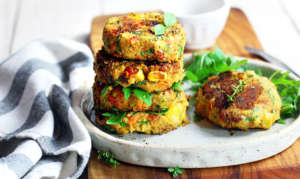 Burger di ceci, mais e verdure