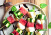 Spiedini di anguria, cetriolo e mozzarella