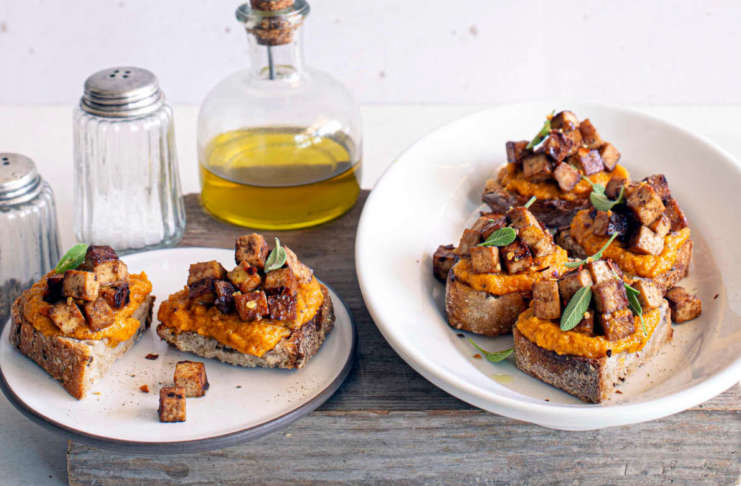 Bruschette integrali con crema di zucca
