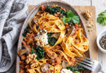 Ragù vegan di funghi e noci