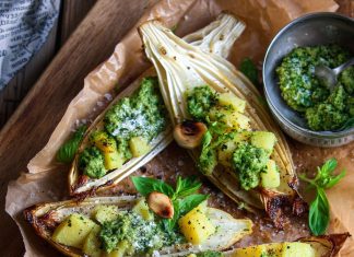 Indivia al forno ripiena di patate al pesto