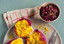 Coppette di riso basmati giallo con radicchio alle acciughe