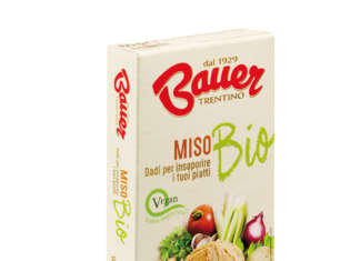 Sapori orientali nel piatto dado