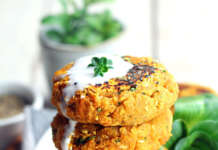 Vegan burger di patate dolci e ceci