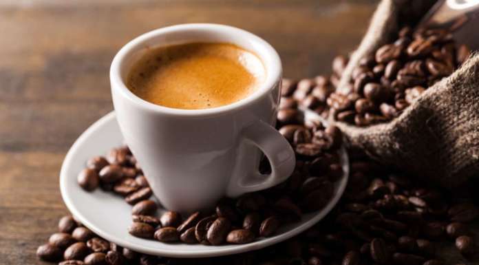 Prima dello sport, una tazza di caffè aiuta a dimagrire?