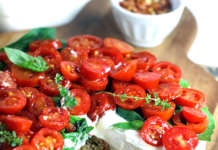 Torta salata caprese