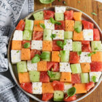 Insalata di melone, cetrioli e pomodori