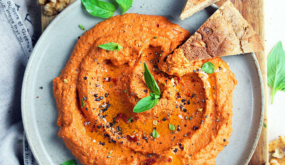 Salsa di peperoni e noci