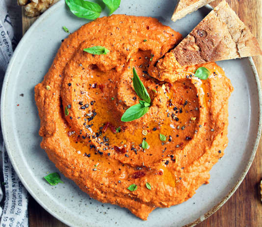 Salsa di peperoni e noci