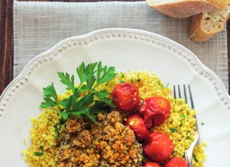 Cous cous alla curcuma con funghi gratinati