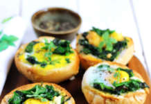 Panini farciti di spinaci e uova