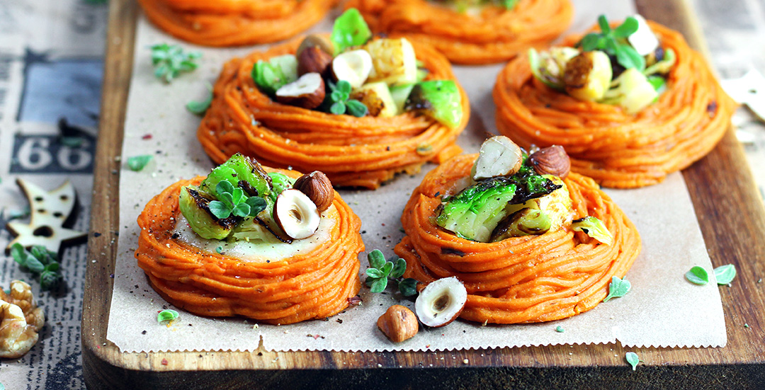 Cestini di zucca con scamorza e cavolini